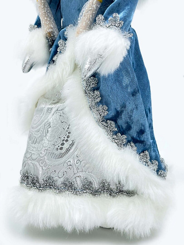 													Снегурочка интерьерная 45 см голубой, серебристый S9918006 фото 5