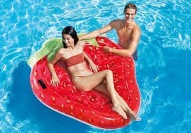 Плотик "Клубника" (168х142см) 58781  Плотик "Клубника" (168х142см) 58781