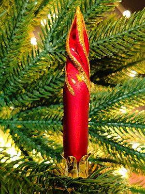 Елочная игрушка Свеча на прищепке красный 12 см, стекло Елочные Сказки // свеча класика RED 39