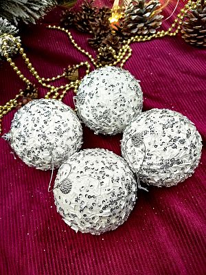 Набор шаров 10 см 4 шт белый AL10-67