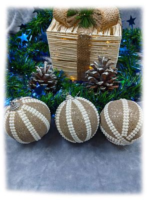 Набор шаров 8 см 3 шт шампань 8-57