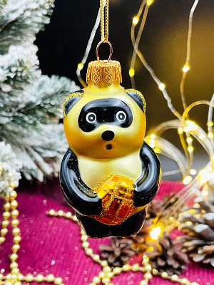 Елочная игрушка Винни-Пух светло-оливковый 8 см, стекло  // Винни-Пух с медом