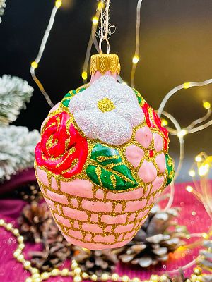 Елочная игрушка Корзина с цветами розовый 8 см, стекло  // корзина с цветами PINK