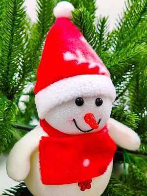 Снеговик 14 см красный 27010-1R1 Снеговик 14 см красный 27010-1R1