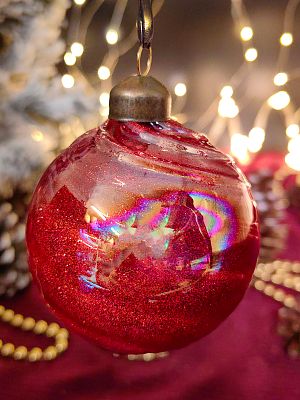 Шар авантюрин вишневый 8 см, стекло Merry Green MG24147 Шар авантюрин вишневый 8 см, стекло Merry Green MG24147