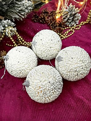 Набор шаров 10 см 4 шт белый AL10-53