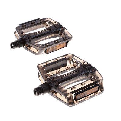 Педали Wellgo B107P, 97x92x28 мм, пластик с шипами, 9/16", шариковые/насыпные, черный Х70257