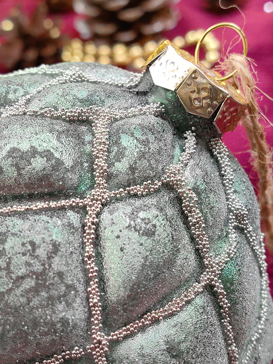 Шар изумрудный 10 см, стекло Merry Green MG24228 фото 3 Шар изумрудный 10 см, стекло Merry Green MG24228 фото 3