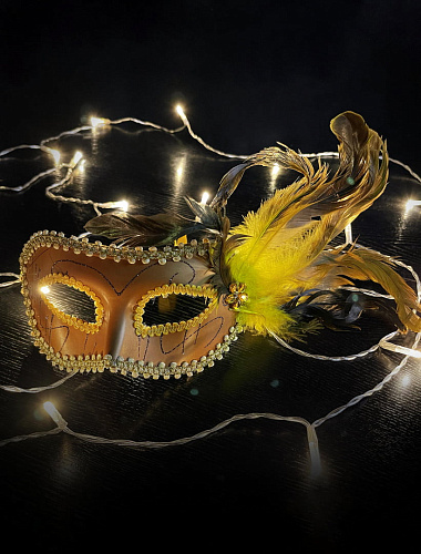 Карнавальная маска см молочный шоколад PL2020Ch фото 2 Карнавальная маска см молочный шоколад PL2020Ch фото 2