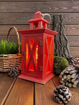 Фонарь декоративный деревянный  красный V-20Красная помада Фонарь декоративный деревянный  красный V-20Красная помада
