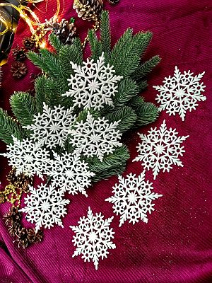 Елочные игрушки Снежинки  белый 12 см snowflakeS/1