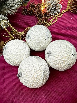 Набор шаров 10 см 4 шт белый AL10-48