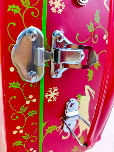 Подарочная коробка 30x22x9 см W7837-1 фото 3 Подарочная коробка 30x22x9 см W7837-1 фото 3