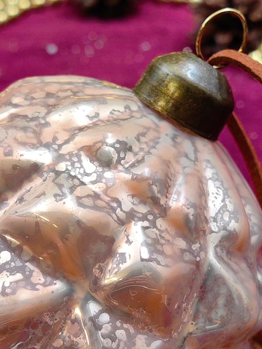 Шар розово-лавандовый 8 см, стекло Merry Green MG24252 фото 3 Шар розово-лавандовый 8 см, стекло Merry Green MG24252 фото 3