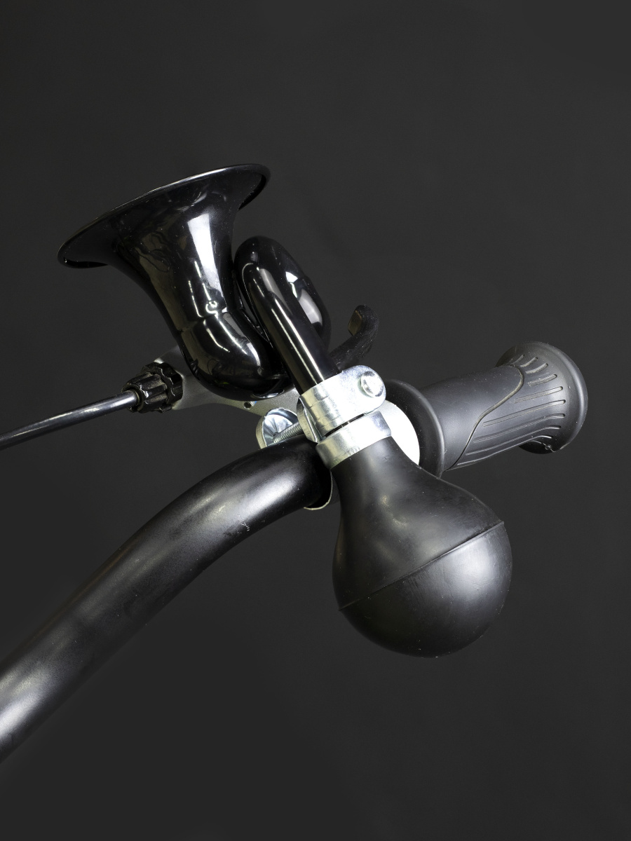 Клаксон Graffiti "Граммофон" черный 4089581 фото 7 Клаксон Graffiti "Граммофон" черный 4089581 фото 7