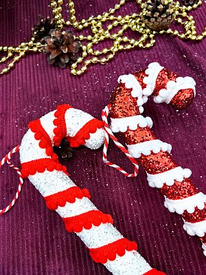 Елочная игрушка Леденец трость  белый/красный 17 см 32-18