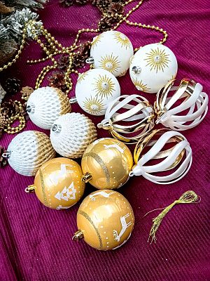 Набор шаров 8 см 12 шт золото/белый Р-7246