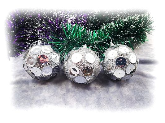 Набор шаров 8 см 3 шт серебристый 9920372