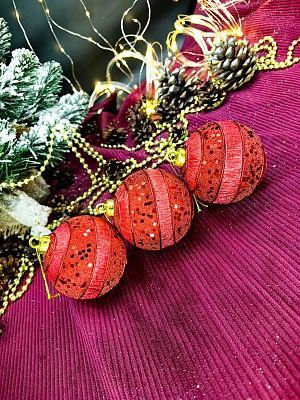 Набор шаров 8 см 3 шт красный WL9207-55