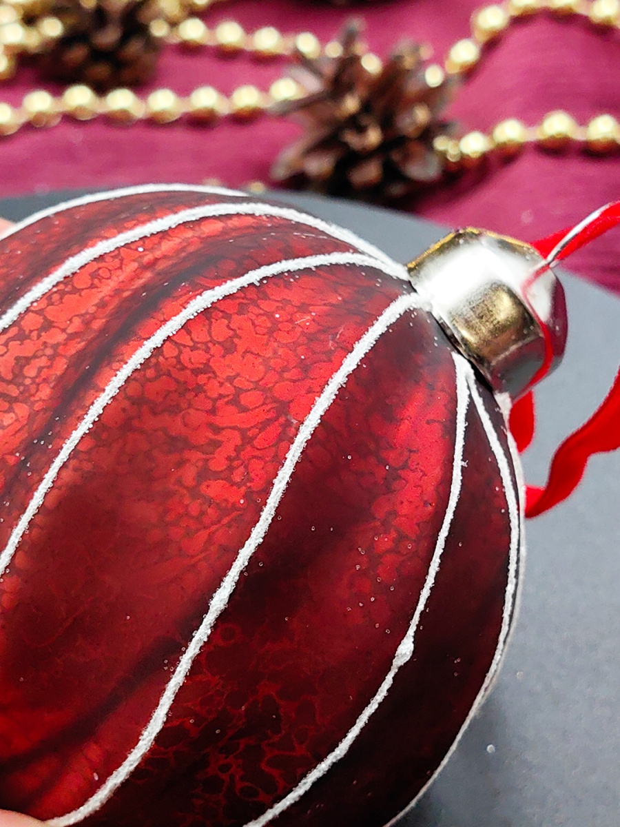 Шар темный-красный 8 см, стекло Merry Green MG24021 фото 3 Шар темный-красный 8 см, стекло Merry Green MG24021 фото 3