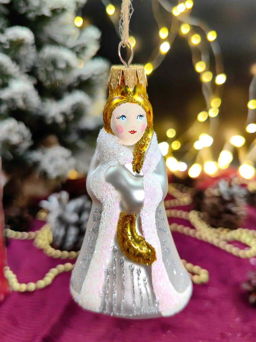 Елочная игрушка Снегурочка серебристый 11 см, стекло // снегурочка SILVER Елочная игрушка Снегурочка серебристый 11 см, стекло // снегурочка SILVER