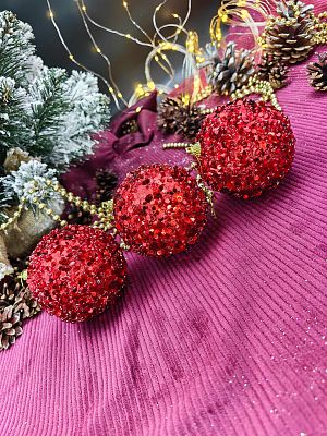 Набор шаров 8 см 3 шт красный 10-72red