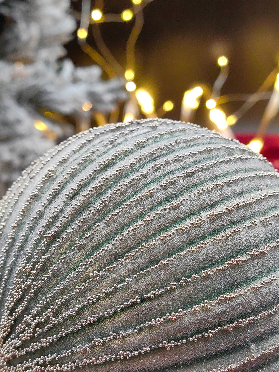 Шар изумрудный 10 см, стекло Merry Green MG24229 фото 5 Шар изумрудный 10 см, стекло Merry Green MG24229 фото 5