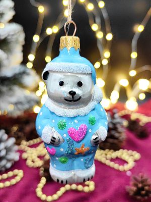 Елочная игрушка Медведь в пижаме голубой 9 см, стекло  // медведь в пижаме