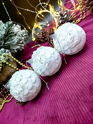 Набор шаров 8 см 3 шт белый 10-14