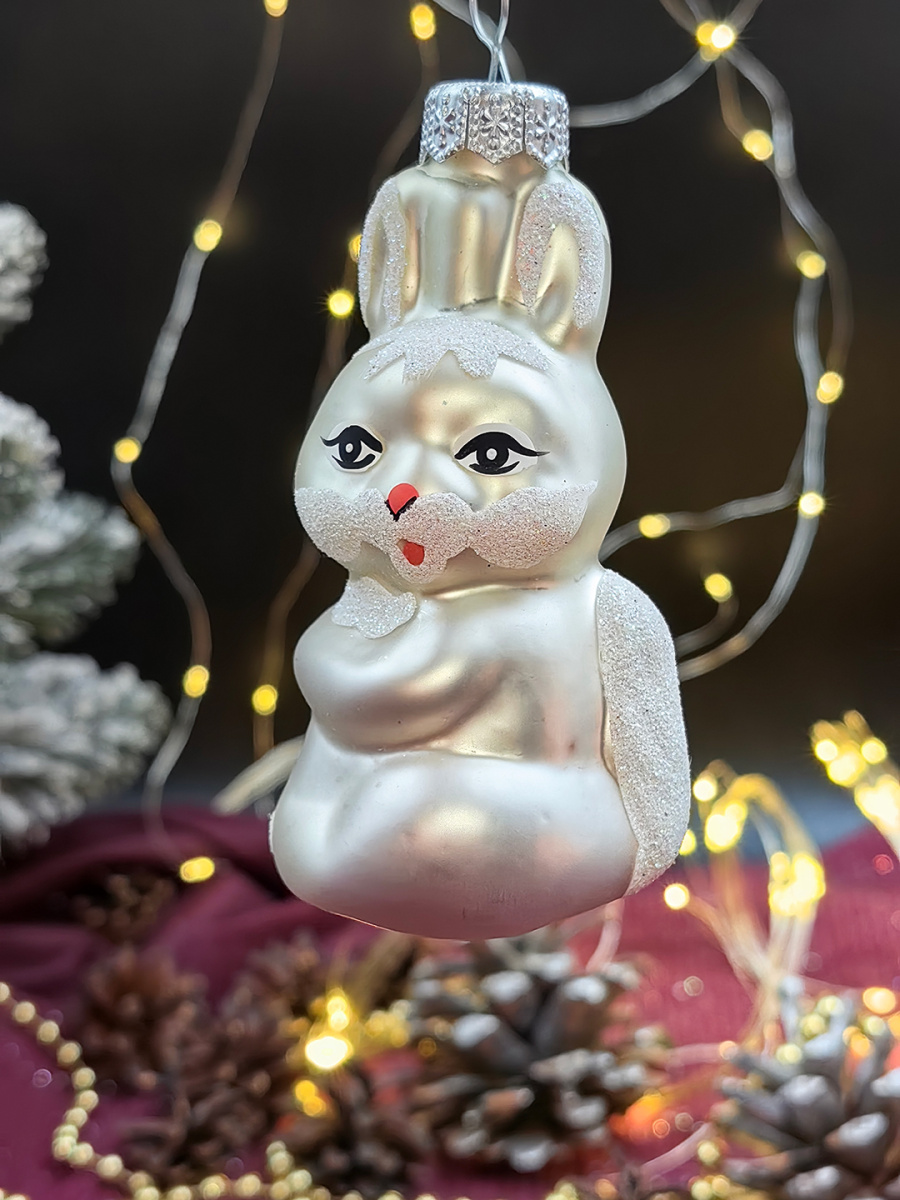 Елочная игрушка Белочка серебристый 10 см, стекло // Белочка SILVER Елочная игрушка Белочка серебристый 10 см, стекло // Белочка SILVER