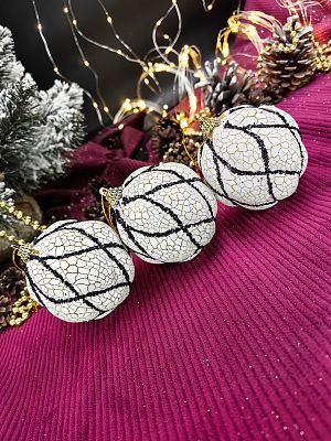 Набор шаров 8 см 3 шт белый/черный 22-10