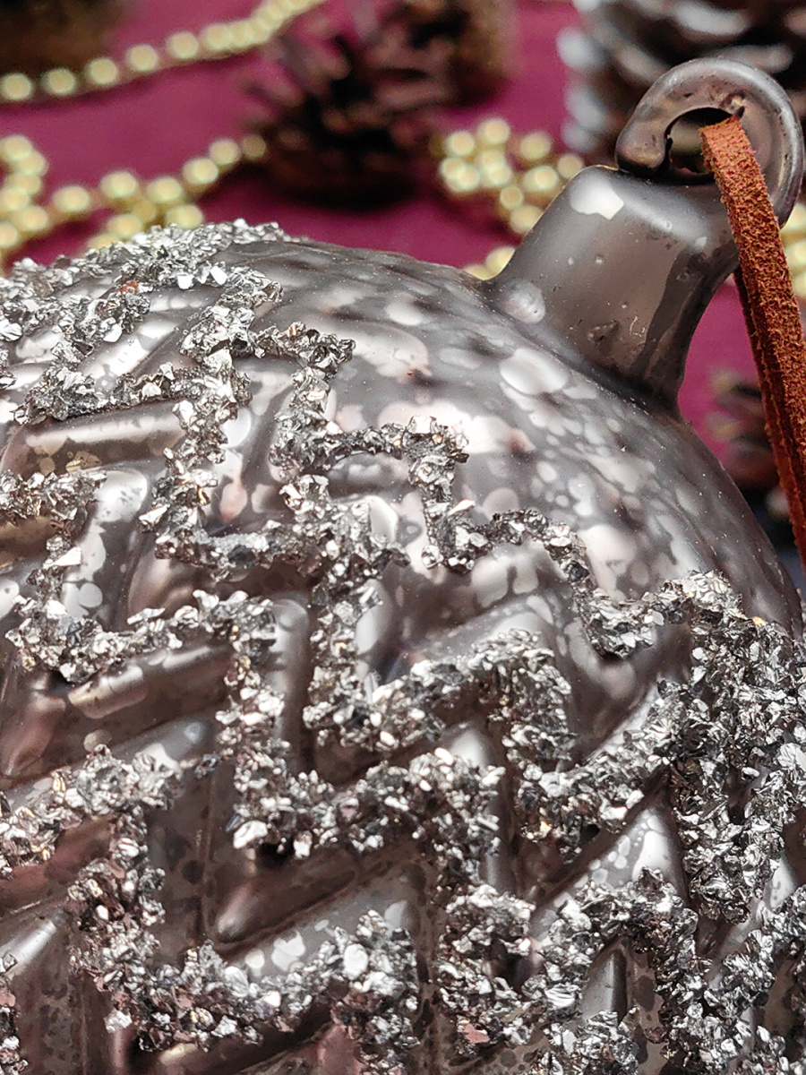 Шар платиново-серый 8 см, стекло Merry Green MG24089 фото 3 Шар платиново-серый 8 см, стекло Merry Green MG24089 фото 3