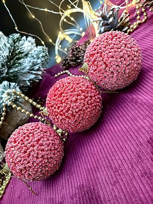 Набор шаров 8 см 3 шт красный 10-60